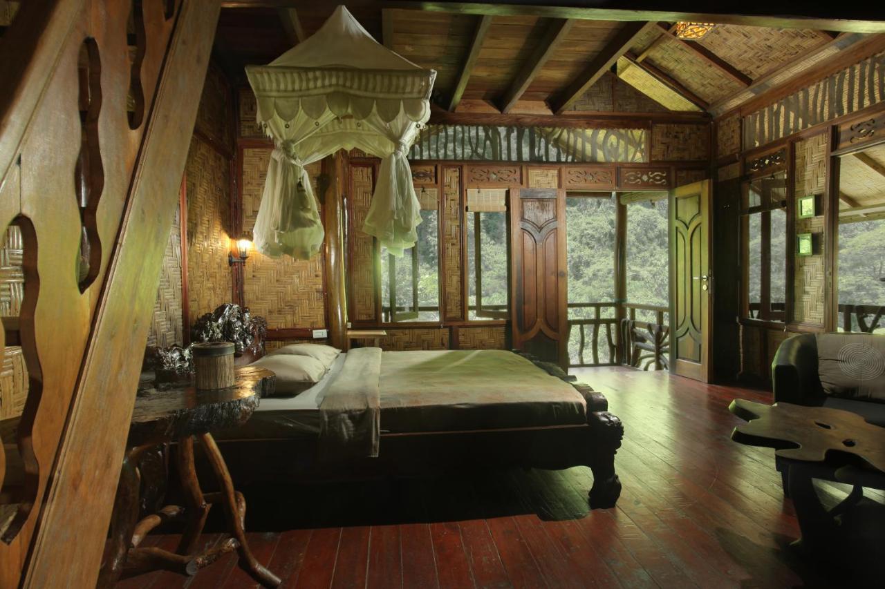Kupu Kupu Garden Guest House & Cafe Bukit Lawang Exteriör bild